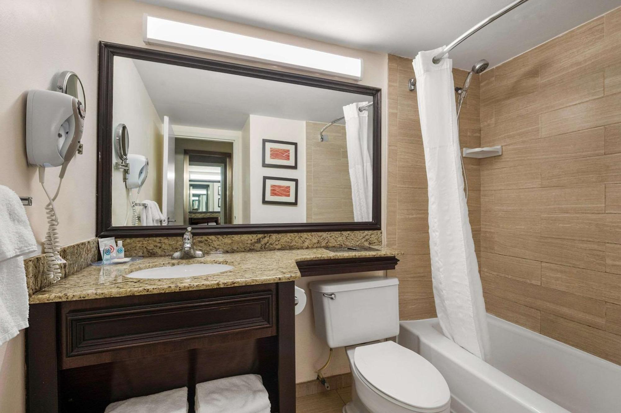 Comfort Inn Oceanside Deerfield Beach Ngoại thất bức ảnh